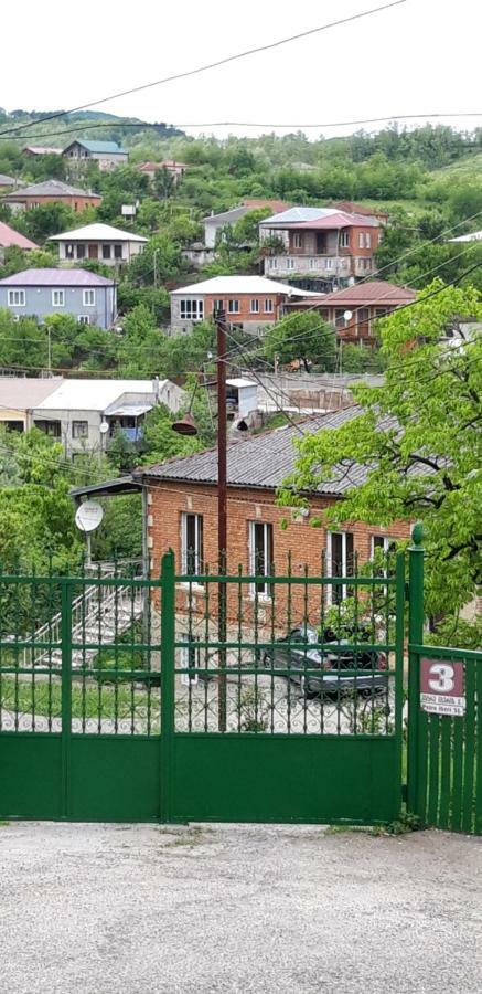 Гостевой дом Bagrati House Кутаиси Экстерьер фото